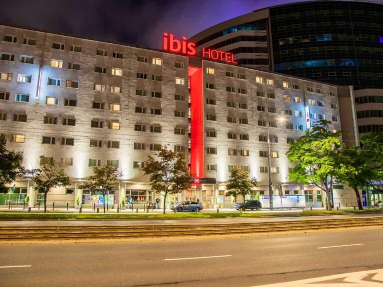 ibis-warsaw-centrum-1lieu1salle-evenement.jpg