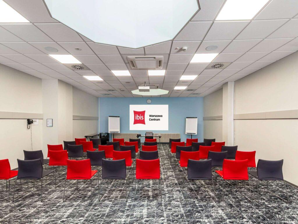ibis-warsaw-centrum-1lieu1salle-meeting.jpg