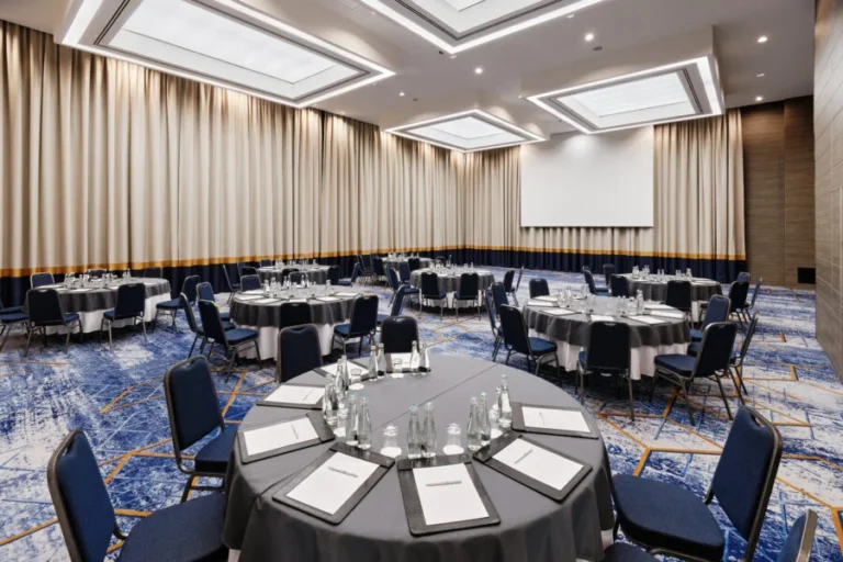 intercontinental-warszawa-1lieu1salle-meetings.webp