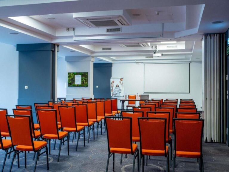 mercure-czestochowa-centrum-1lieu1salle-meetings.jpg
