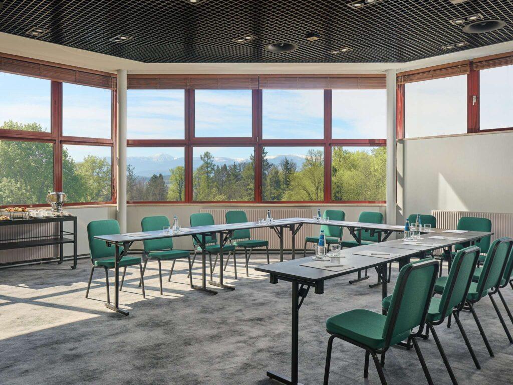 mercure-jelenia-gora-1lieu1salle-meeting.jpg
