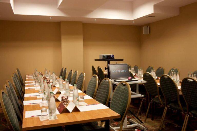mercure-krynica-zdroj-1lieu1salle-meetings.jpg