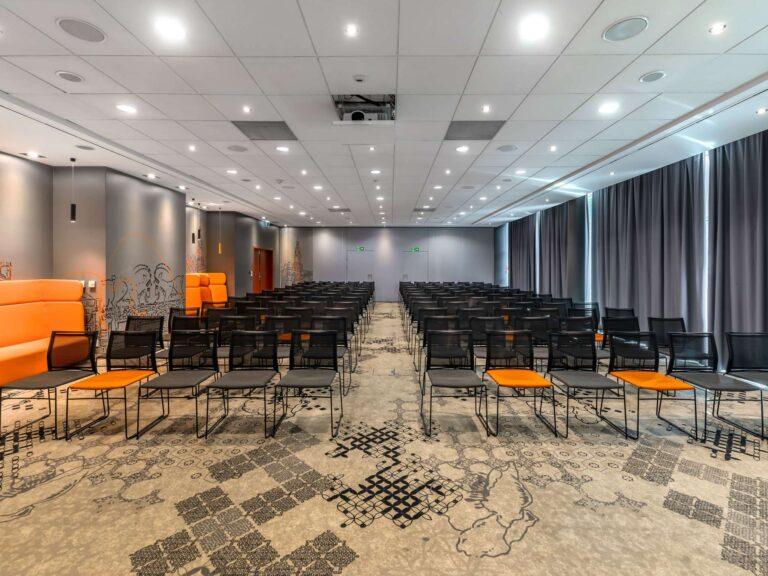 mercure-poznan-centrum-1lieu1salle-meetings.jpg