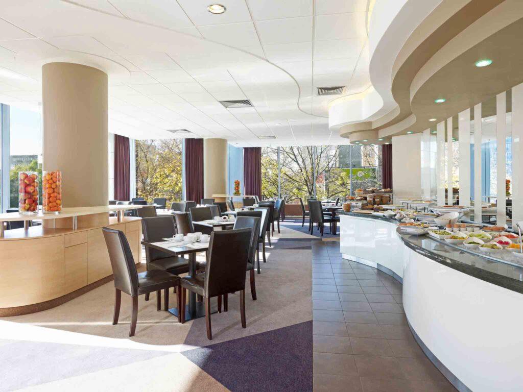mercure-warszawa-centrum-1lieu1salle-seminaire.jpg