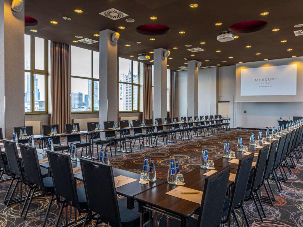 mercure-warszawa-grand-1lieu1salle-meeting.jpg