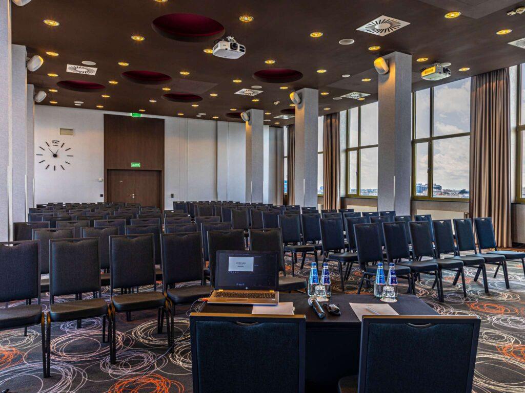 mercure-warszawa-grand-1lieu1salle-reunion.jpg