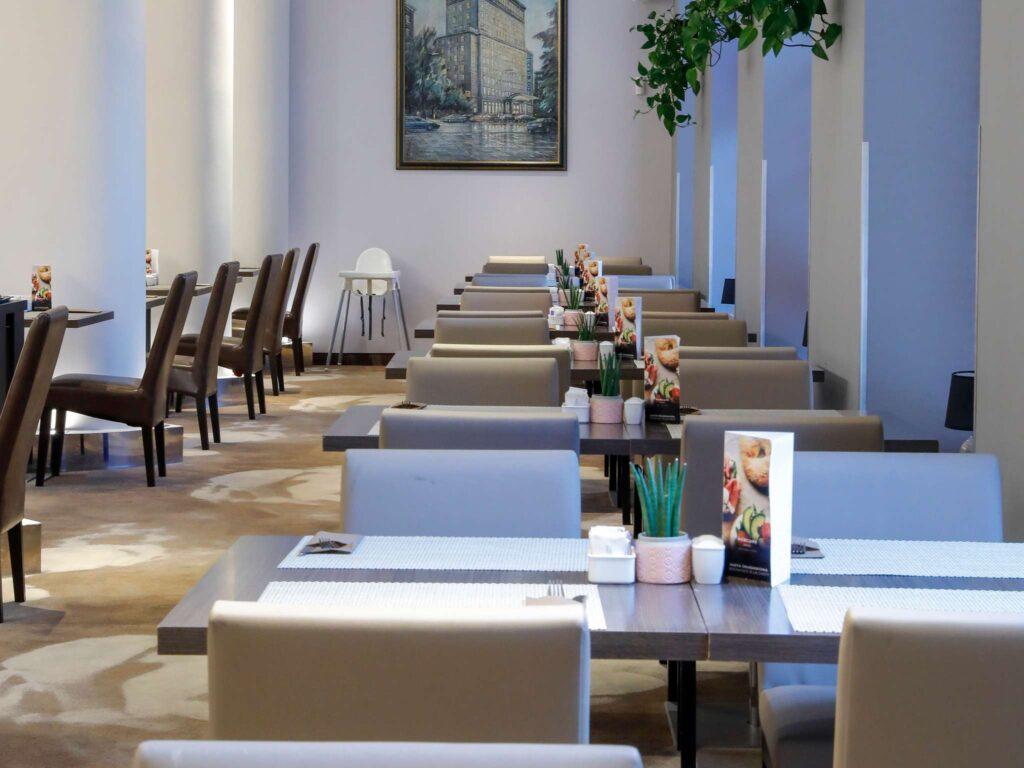 mercure-warszawa-grand-1lieu1salle-seminaires.jpg