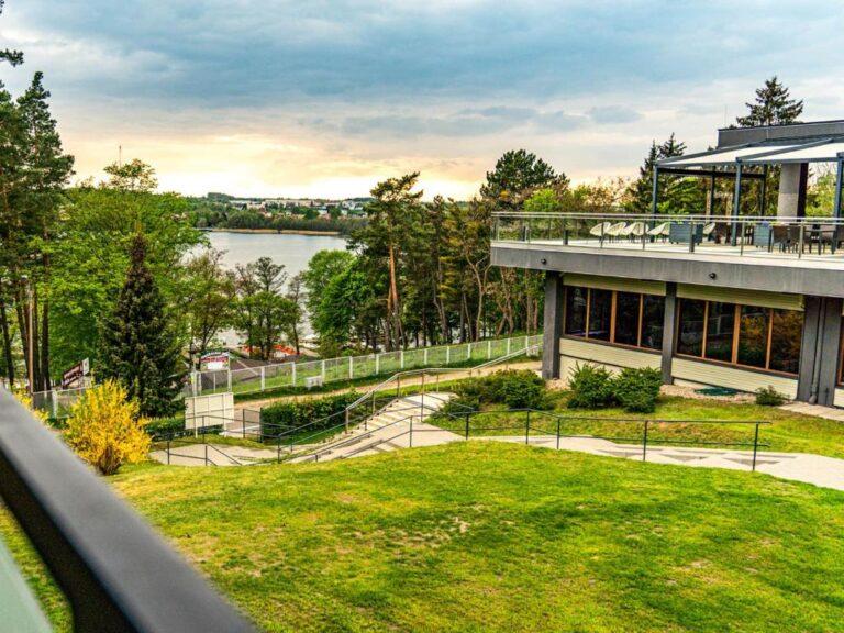 mragowo-resort-1lieu1salle-evenement.jpg