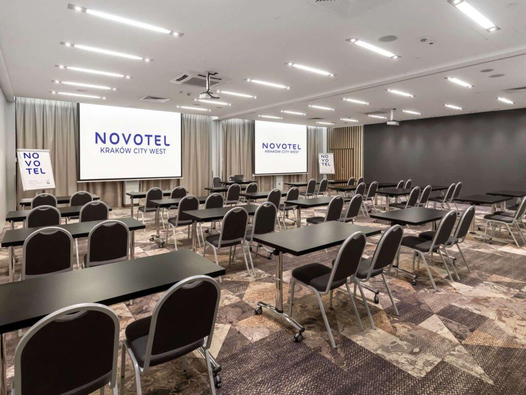 novotel-krakow-city-west-1lieu1salle-meeting.jpg