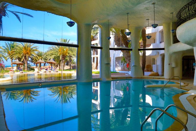 odyssee-thalasso-zarzis-1lieu1salle-seminaire.jpg