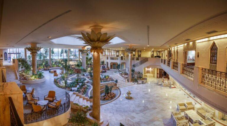 palm-beach-palace-tozeur-1lieu1salle-evenements.jpg