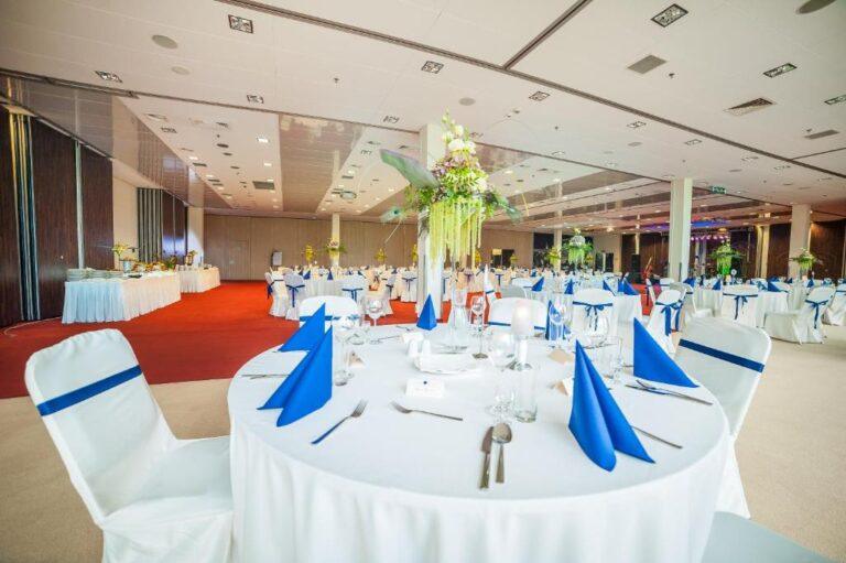 premier-krakow-hotel-1lieu1salle-reunions.jpg