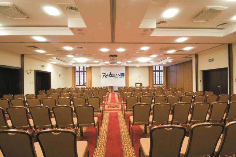 radisson-blu-gdansk-1lieu1salle-meeting.jpg