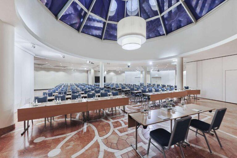 radisson-blu-sobieski-warsaw-1lieu1salle-reunion.jpg