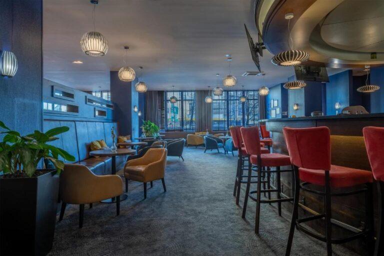 radisson-blu-sobieski-warsaw-1lieu1salle-seminaire.jpg