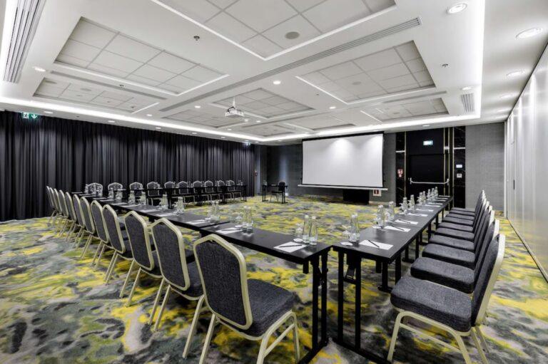 radisson-blu-swinoujscie-1lieu1salle-meetings.jpg