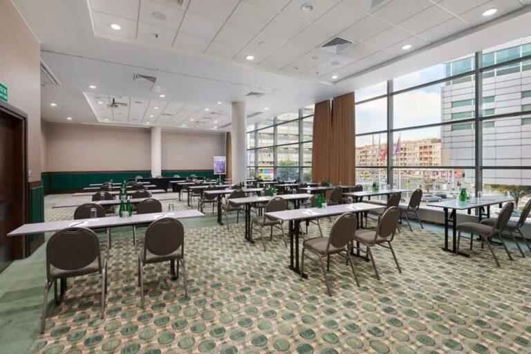 radisson-blu-szczecin-1lieu1salle-reunion.jpg