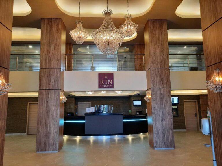 rin-airport-bucarest-1lieu1salle-evenements.jpg