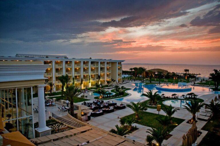 royal-thalasso-monastir-1lieu1salle-evenement.jpg