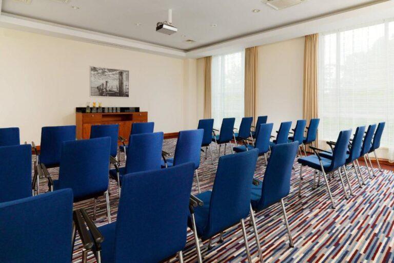 sheraton-sopot-1lieu1salle-meetings.jpg