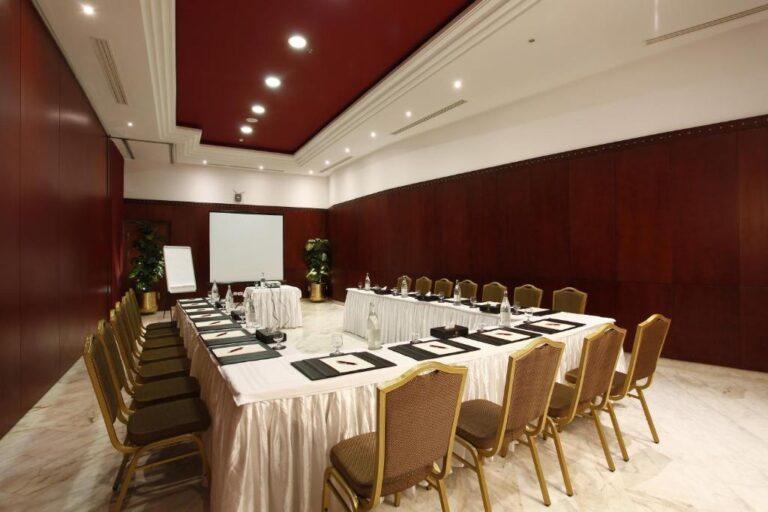 tunis-grand-hotel-1lieu1salle-reunion.jpg