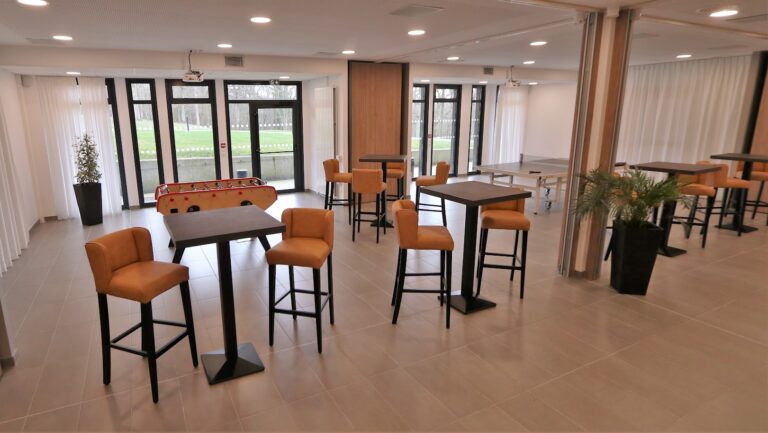 Espace-de-reunion-modulable-3.jpg