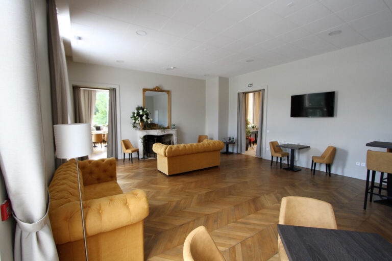 Grand-Petit-Salon-scaled-1.jpg