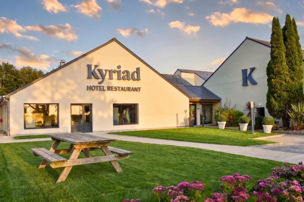 Hotel-Kyriad-Lannion-Exterieurs-9-scaled-1.jpg