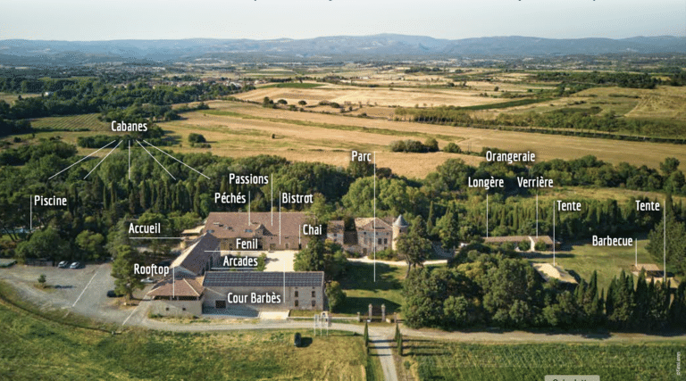 Les-Cabanes-dans-les-bois-1-Panoramique.png