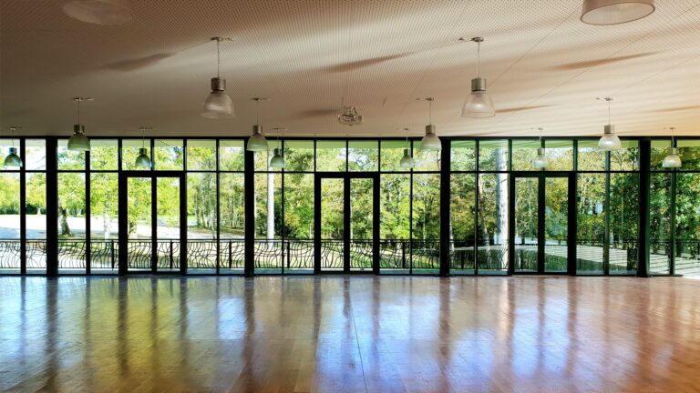 Salle-Vivaldi-vide.jpg