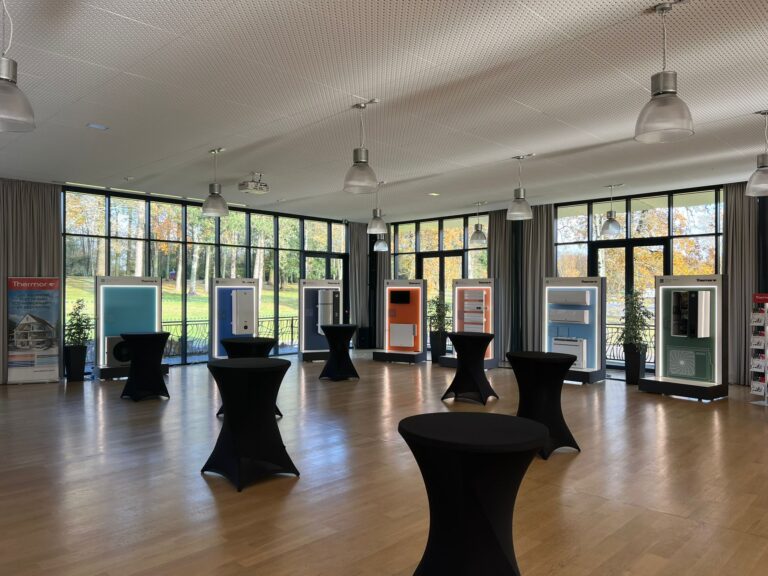 Show-Room-dans-Vivaldi-3.jpg.jpeg