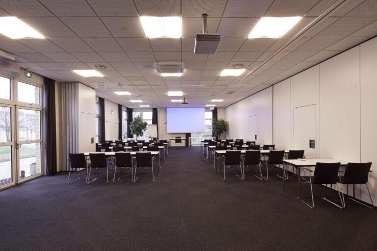 bw-plus-fredericia-1lieu1salle-reunions.jpg