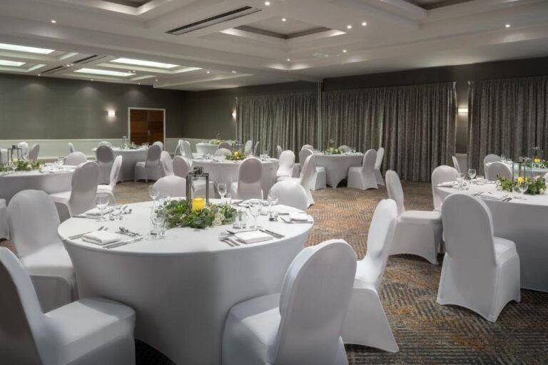 delta-hotels-peterborough-1lieu1salle-reunions.jpg