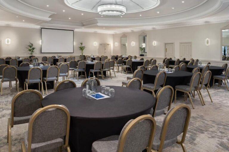 delta-st-pierre-country-1lieu1salle-meetings.jpg