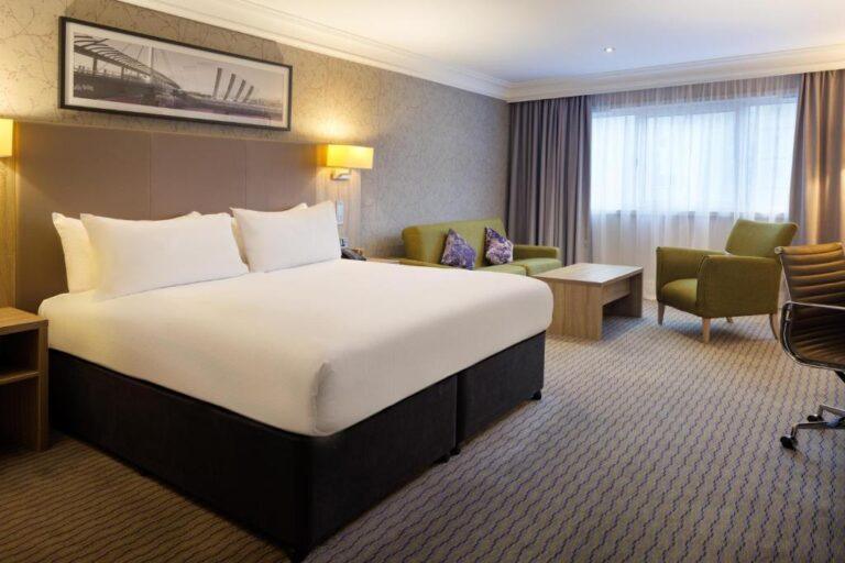 doubletree-glasgow-central-1lieu1salle-event.jpg