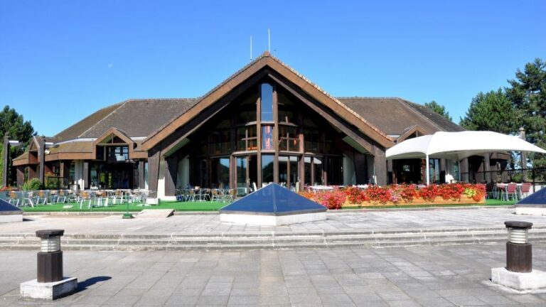 golf-hotel-de-mont-griffon-1lieu1salle-lieu-seminaire.jpg
