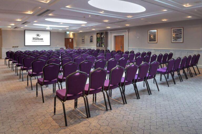 hilton-cambridge-city-centre-1lieu1salle-meeting.jpg