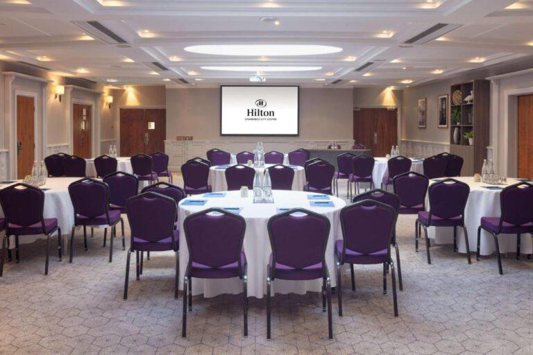 hilton-cambridge-city-centre-1lieu1salle-meetings.jpg