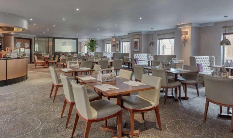 hilton-cambridge-city-centre-1lieu1salle-seminaire.jpg