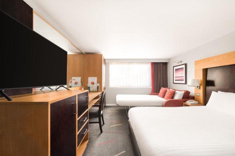 holiday-inn-aberdeen-west-1lieu1salle-event.jpg