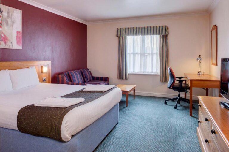 holiday-inn-ipswich-orwell-1lieu1salle-evenements.jpg