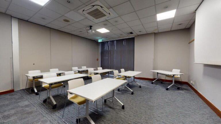 holiday-inn-london-brentwood-1lieu1salle-meetings.jpg