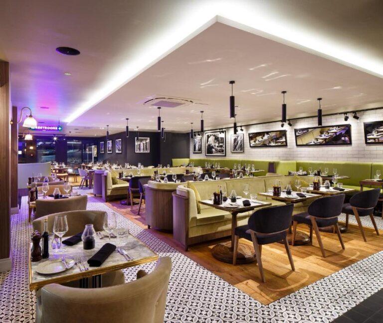 holiday-inn-london-brentwood-1lieu1salle-seminaire.jpg