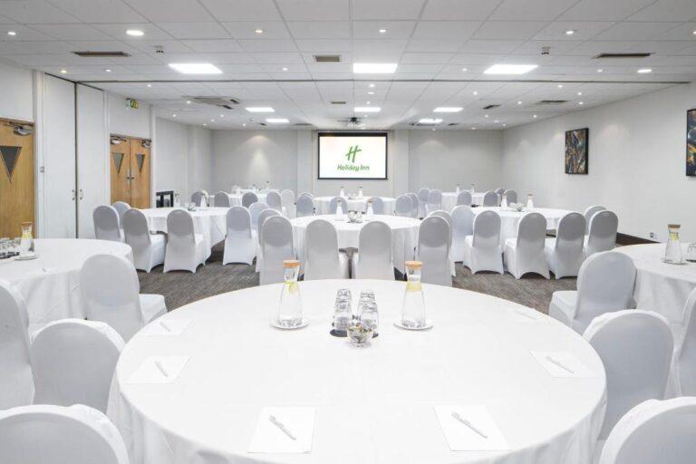 holiday-inn-peterborough-west-1lieu1salle-reunion.jpg