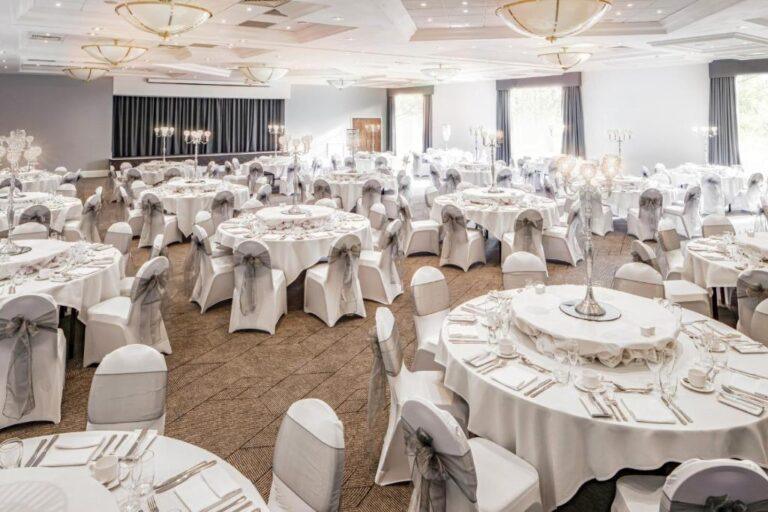 holiday-inn-peterborough-west-1lieu1salle-reunions.jpg