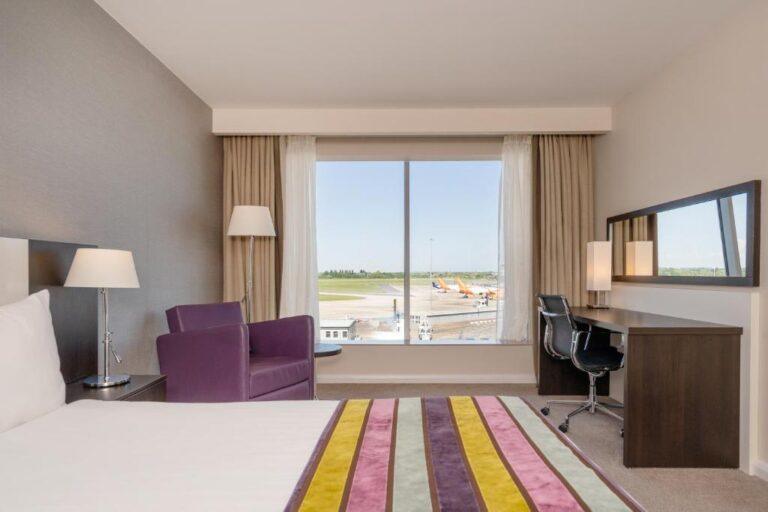 holiday-inn-southend-1lieu1salle-evenements.jpg