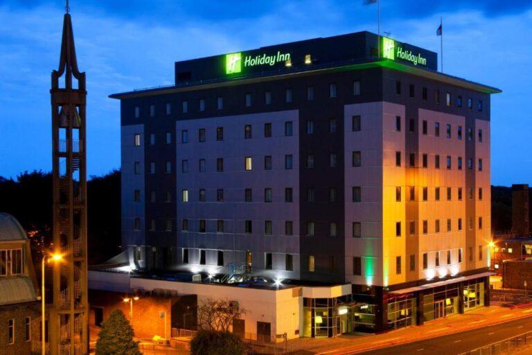 holiday-inn-stevenage-1lieu1salle-evenement.jpg