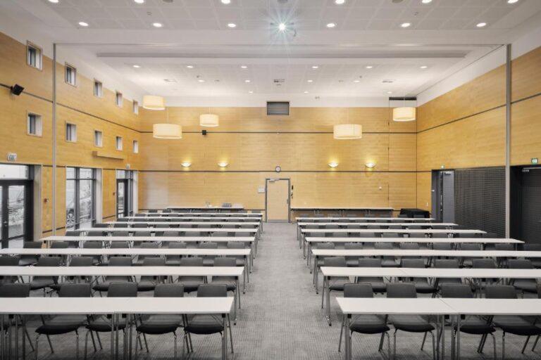 hotel-svendborg-1lieu1salle-meeting.jpg