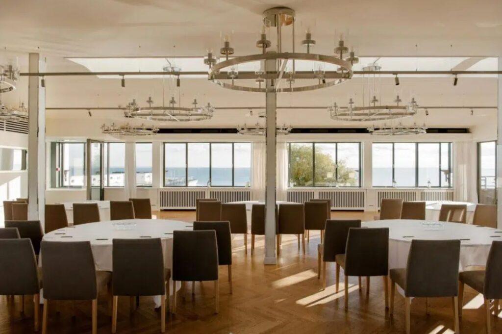 kurhotel-skodsborg-1lieu1salle-meeting.jpg