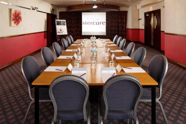 mercure-ayr-1lieu1salle-meeting.jpg